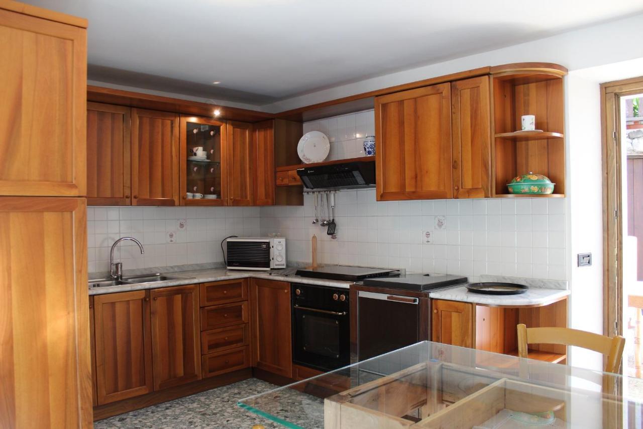Residence Zecchini Tiarno di Sotto Esterno foto