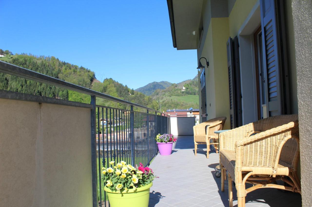 Residence Zecchini Tiarno di Sotto Esterno foto
