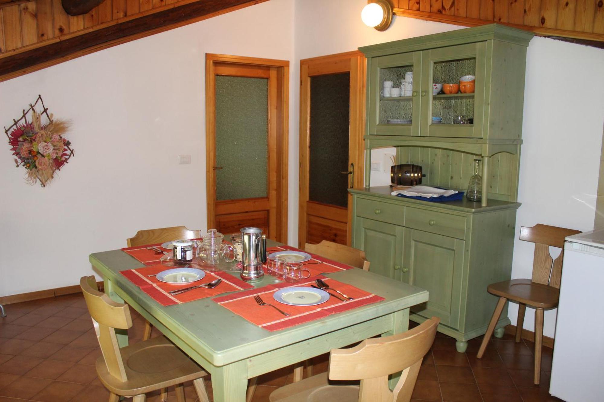 Residence Zecchini Tiarno di Sotto Esterno foto